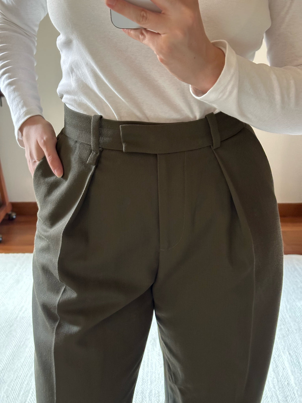 Secondhand Khaki Green Pleated Twill Trousers