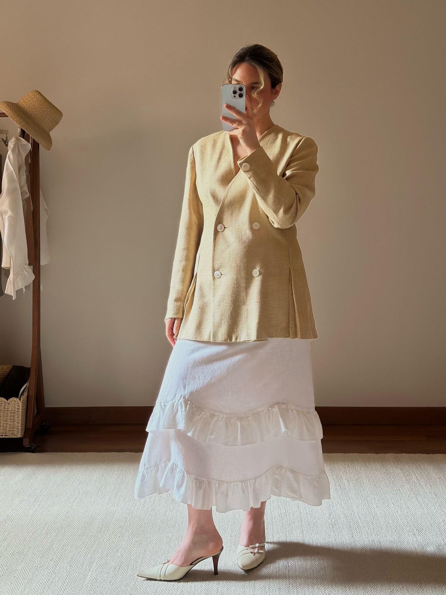 Linen & Cotton White Ruffled Long Skirt