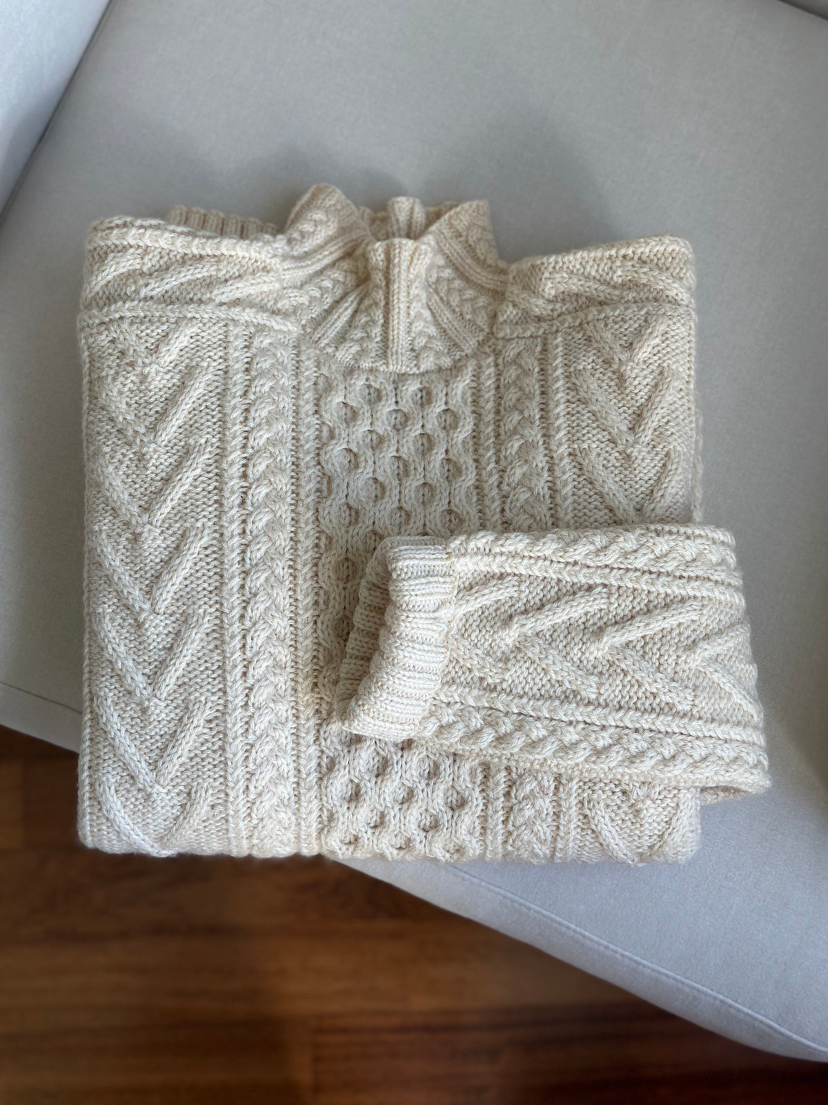 Ralph Lauren White Hand Knit 100% Wool Sweater