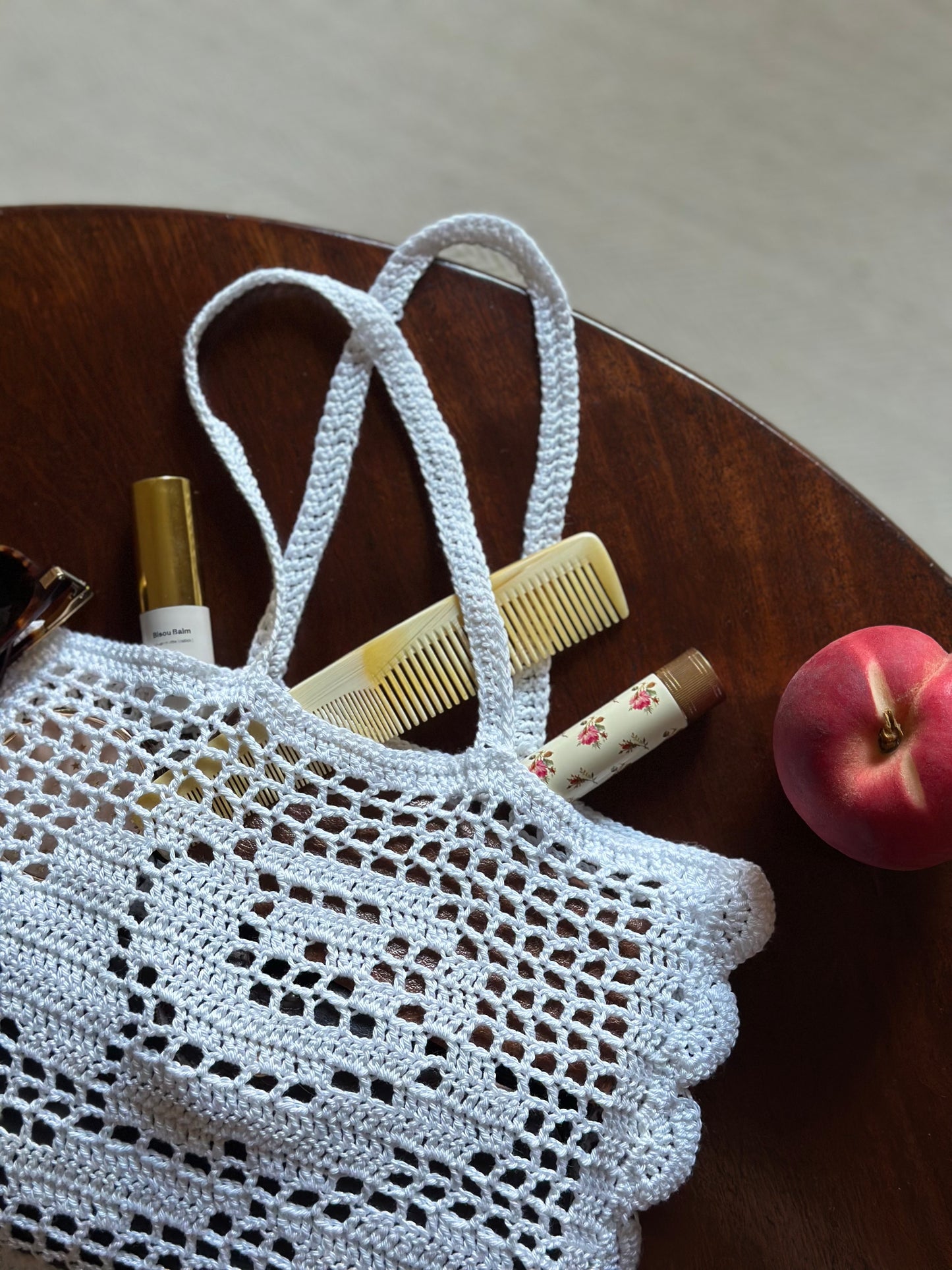 Filet Crochet White Rose Handbag