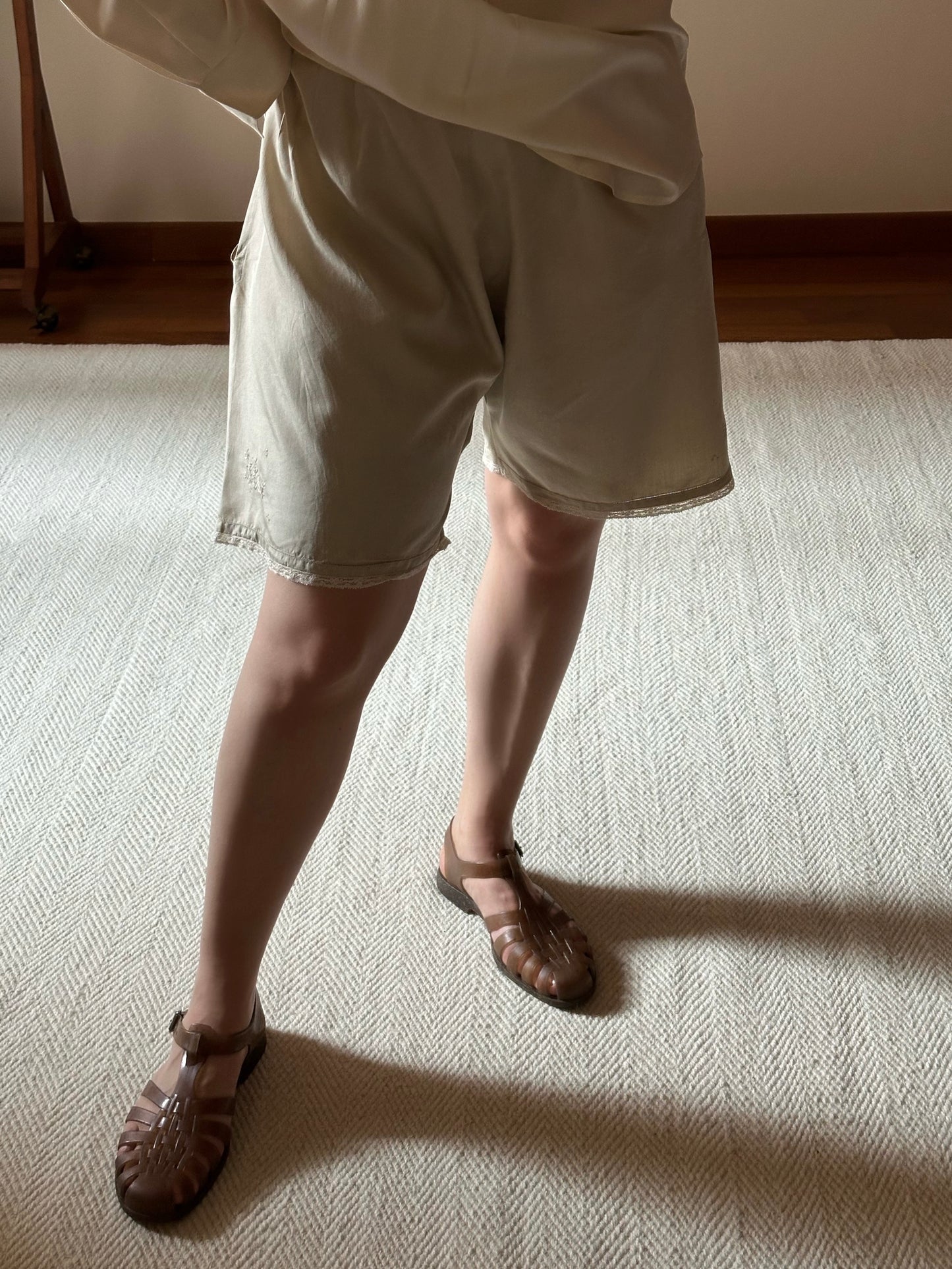 Pure Silk Beige Shorts