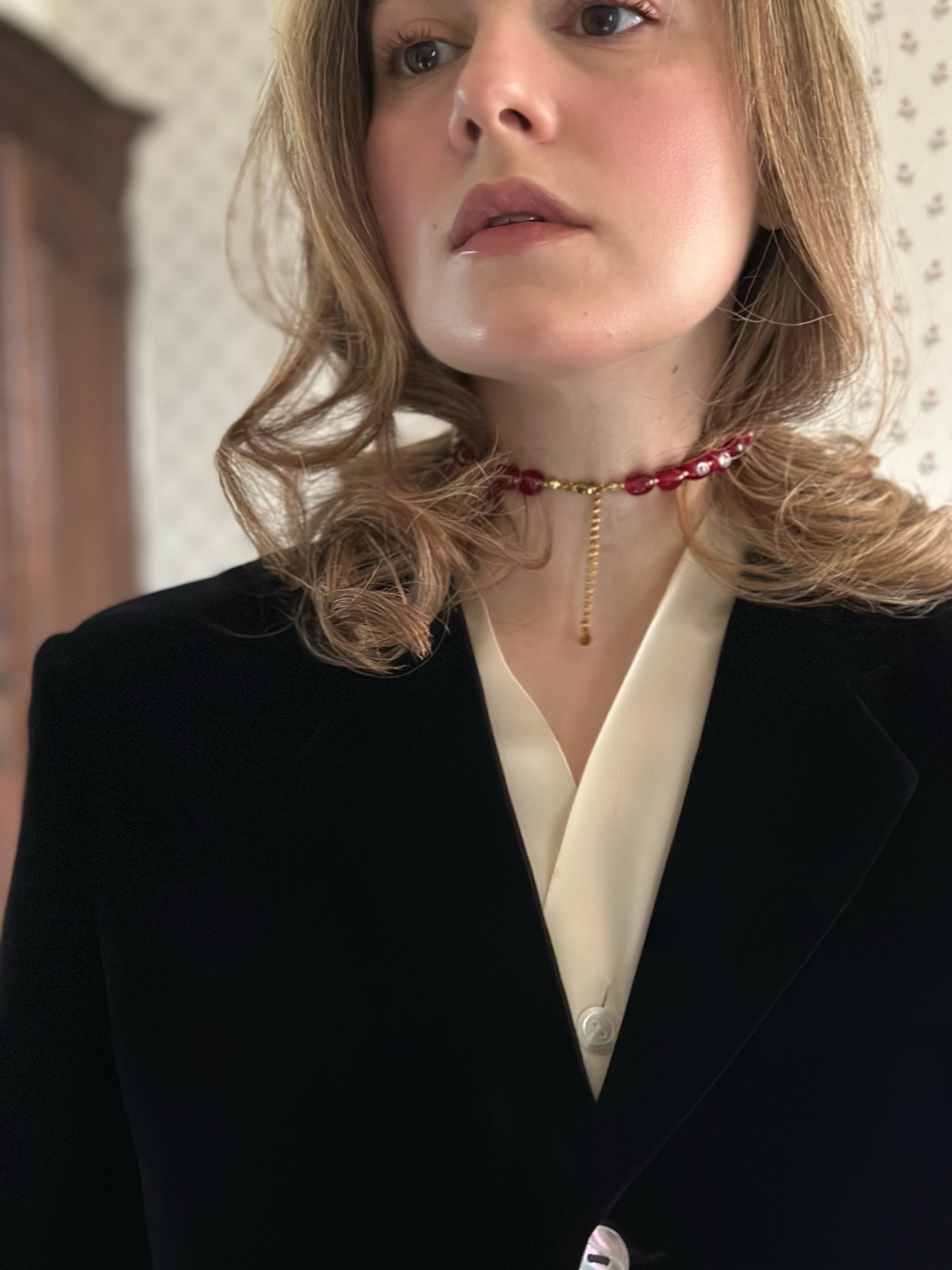 Vintage Garnet Necklace With Golden Details