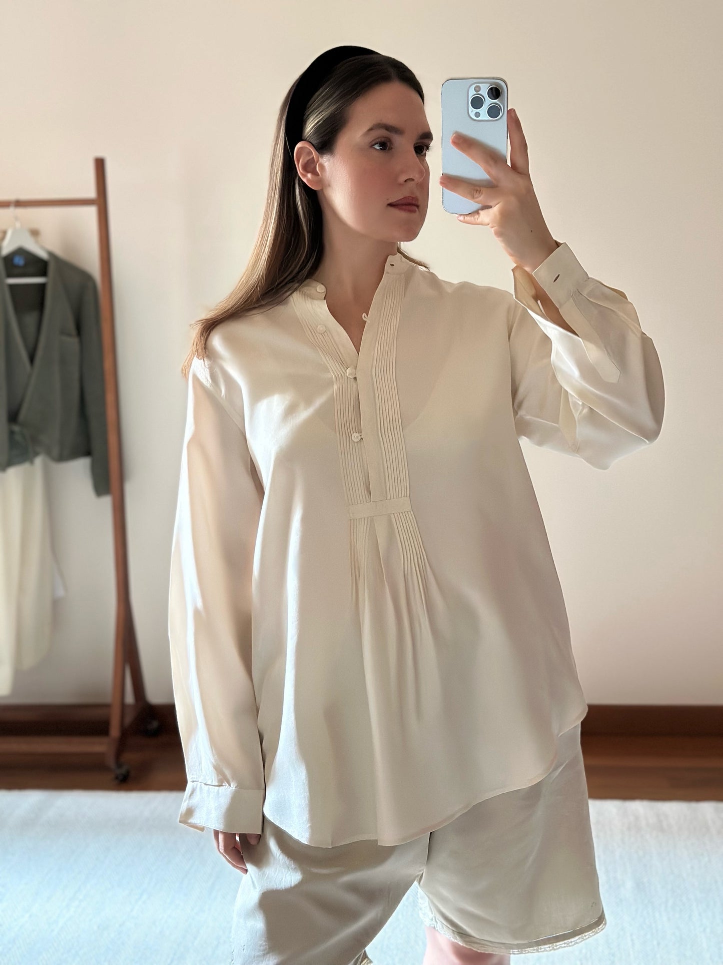 100% Silk Ivory White Blouse
