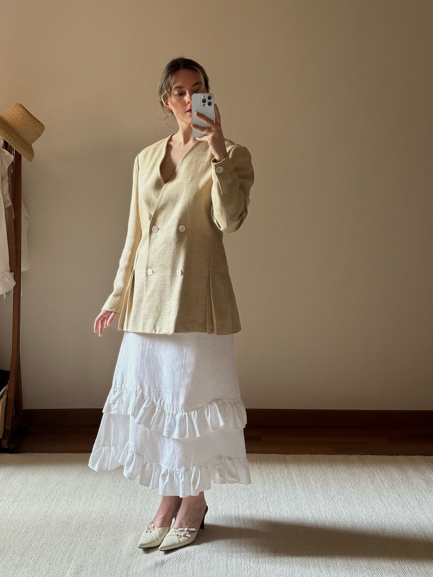 Linen & Cotton White Ruffled Long Skirt