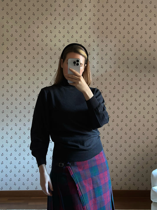 Vintage Pure Wool Black Turtleneck