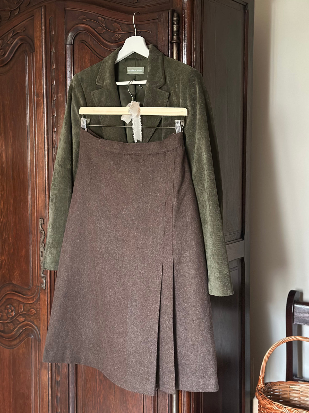 Pure Wool Taupe Midi Skirt