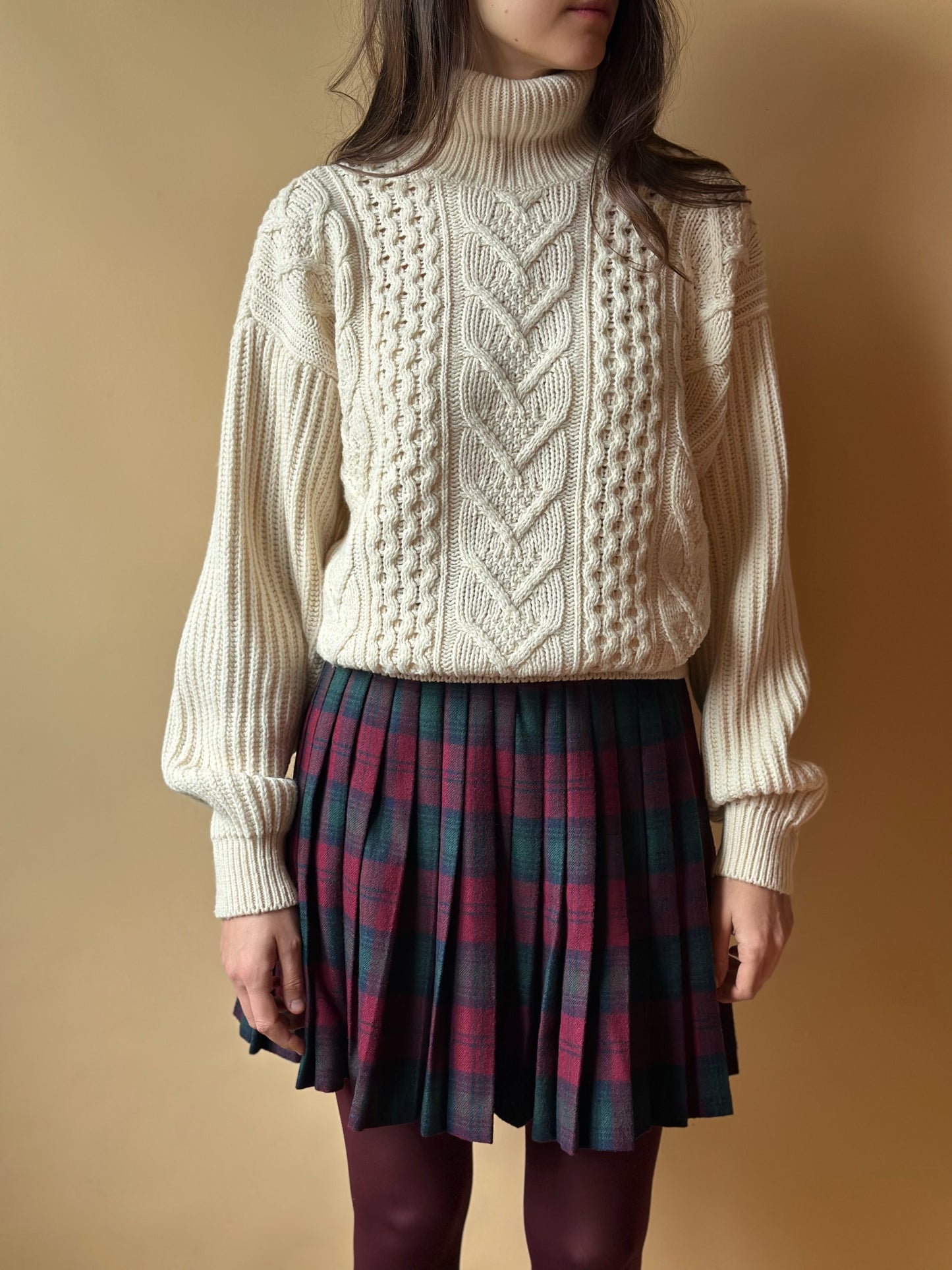 Vintage White Cable Knit Turtleneck