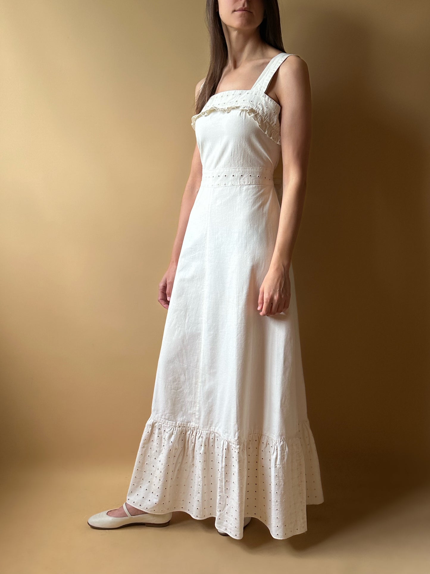 Vintage Romantic Lace Maxi Dress