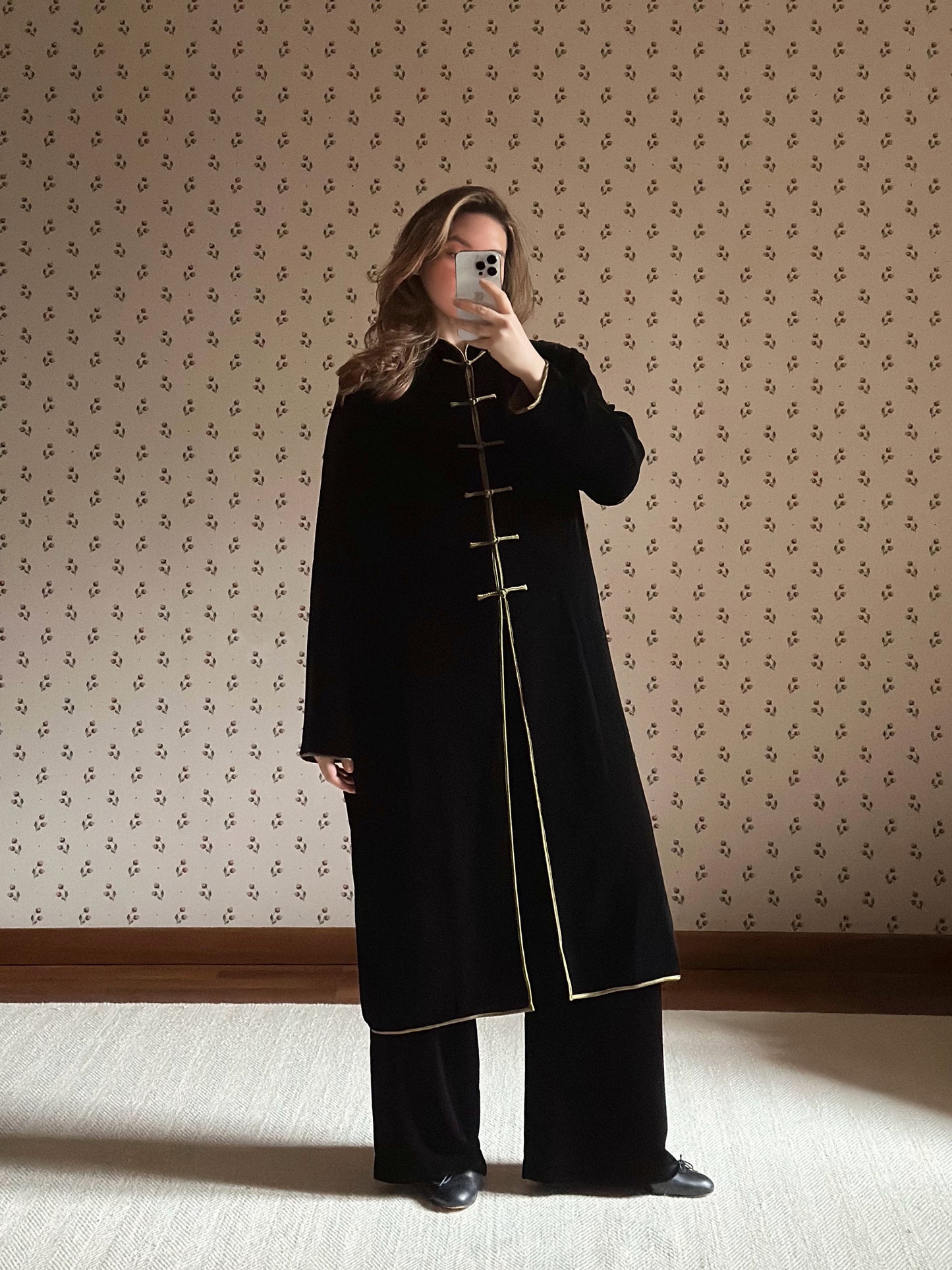 Black Silk Velvet Set With Green Lining