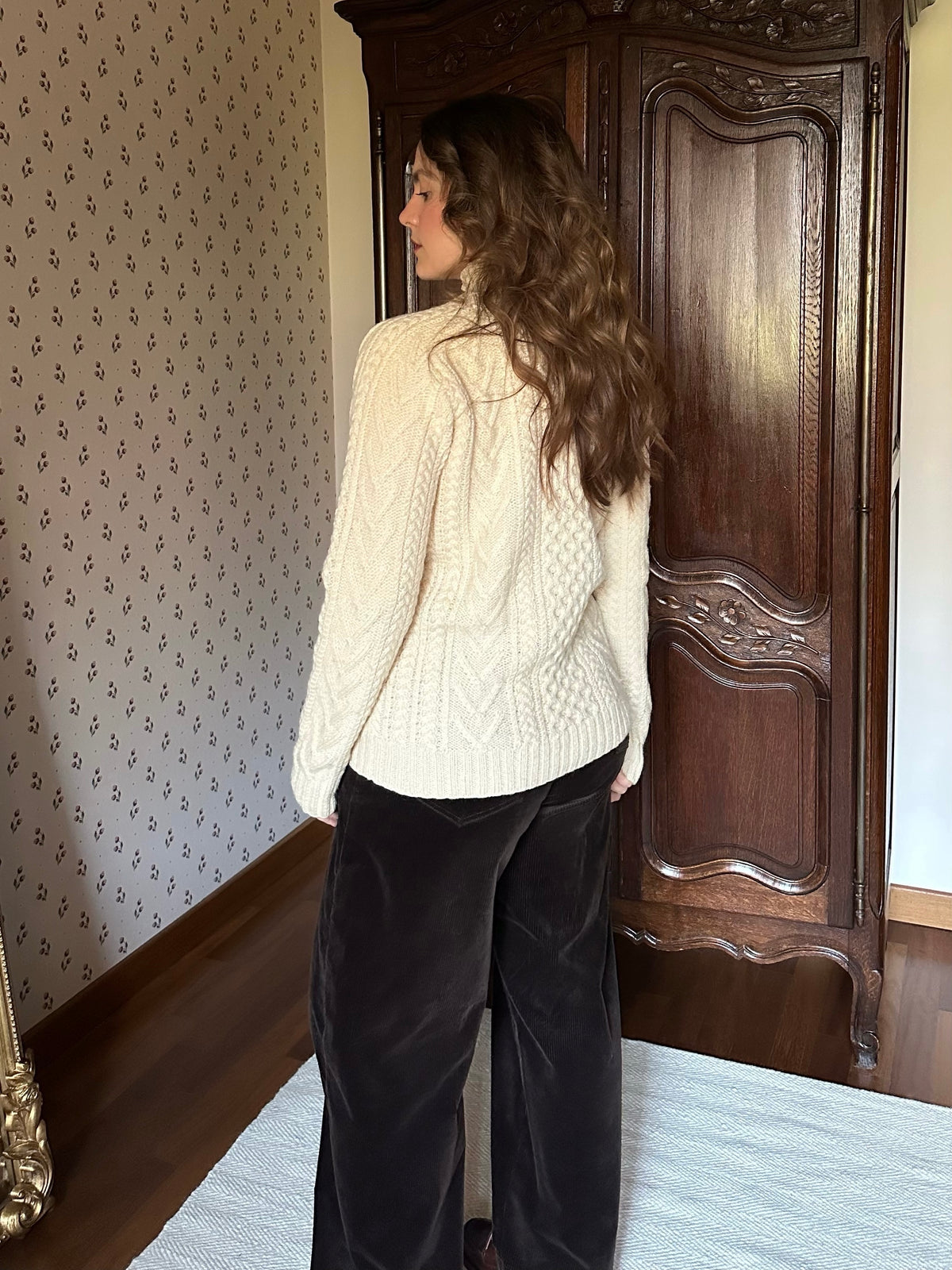 Ralph Lauren White Hand Knit 100% Wool Sweater