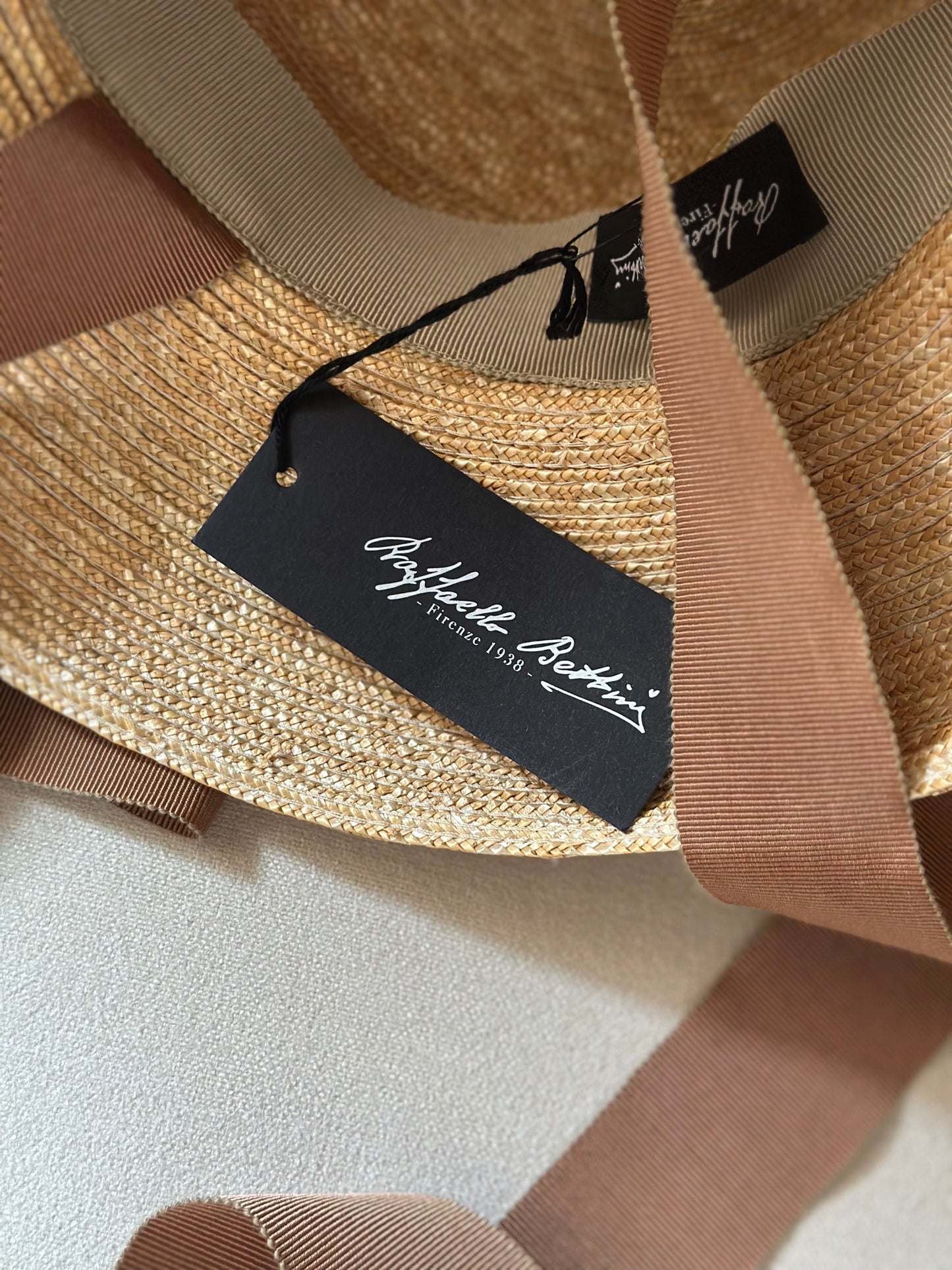 Romantic Straw Hat With Ribbons