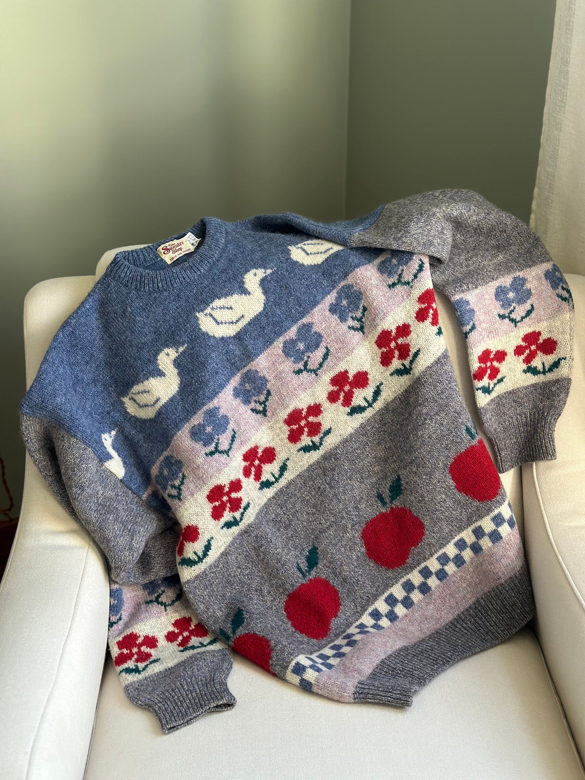 Pure Wool Apples & Ducks Irish Sweater