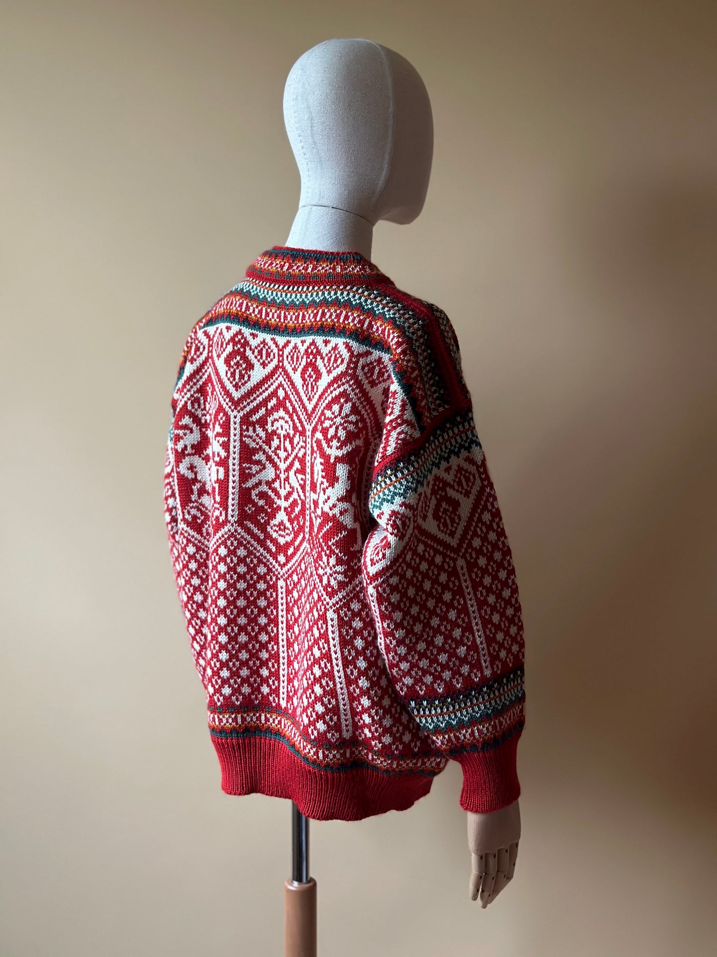 Vintage Traditional Norway Sweater