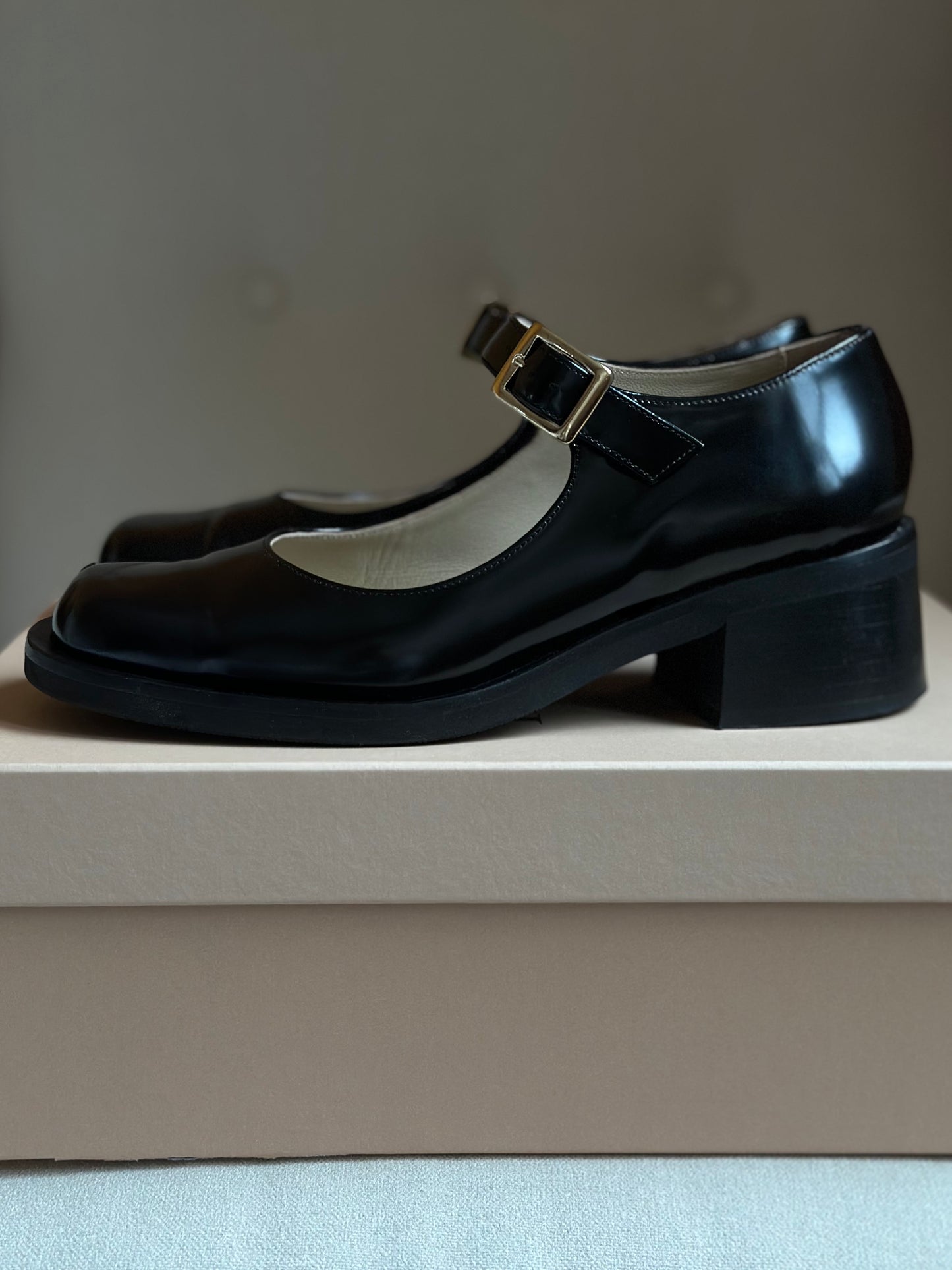 Lazzari '90s Square Toe Mary Jane Shoes
