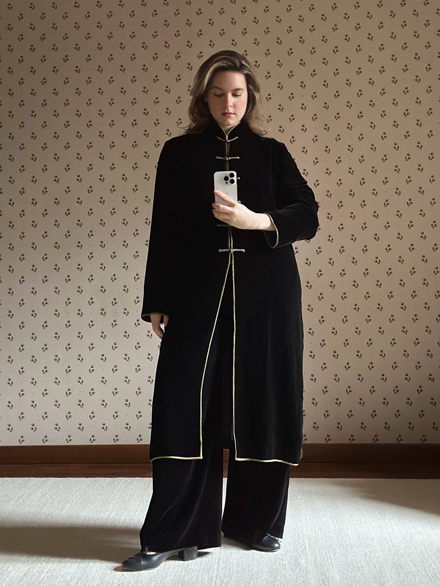 Black Silk Velvet Set With Green Lining