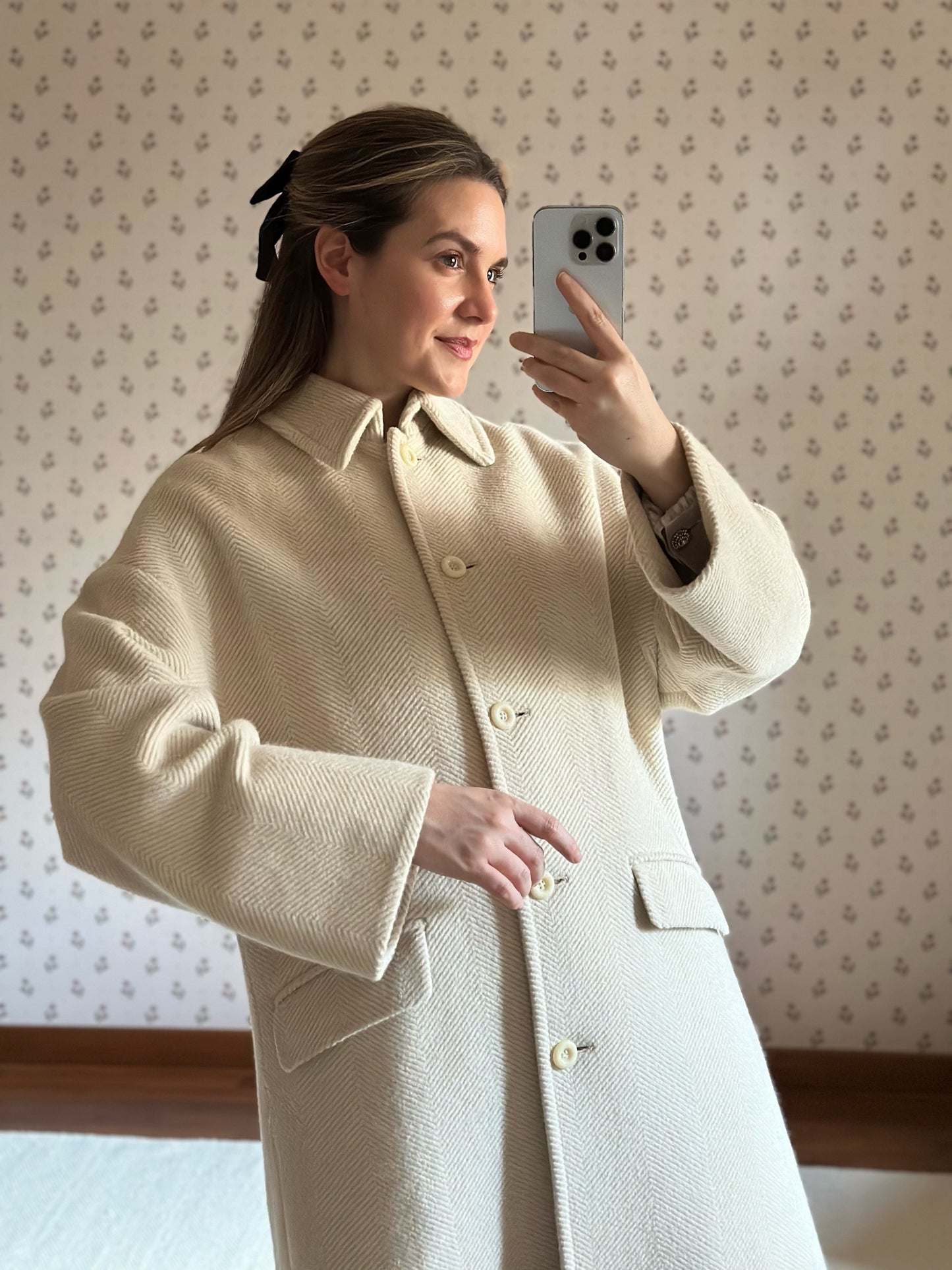 Milky White Pure Wool Herringbone Coat