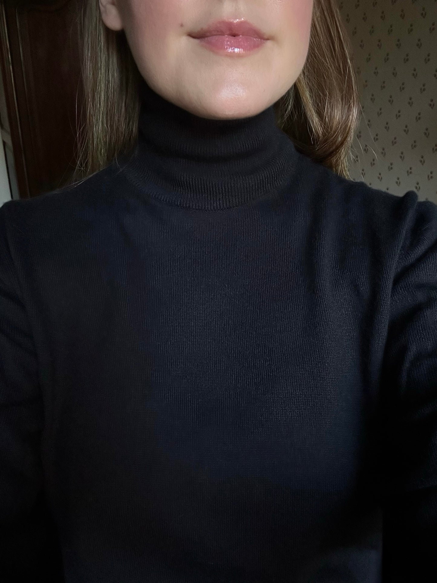Vintage Pure Wool Black Turtleneck
