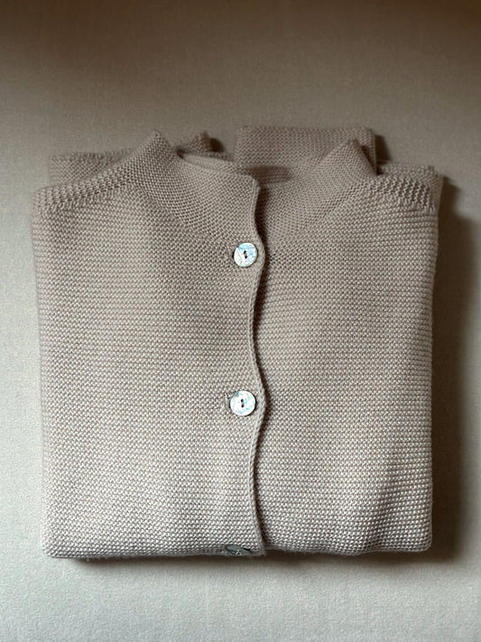 100% Wool Ribbed Cardigan Whit Pearl Buttons