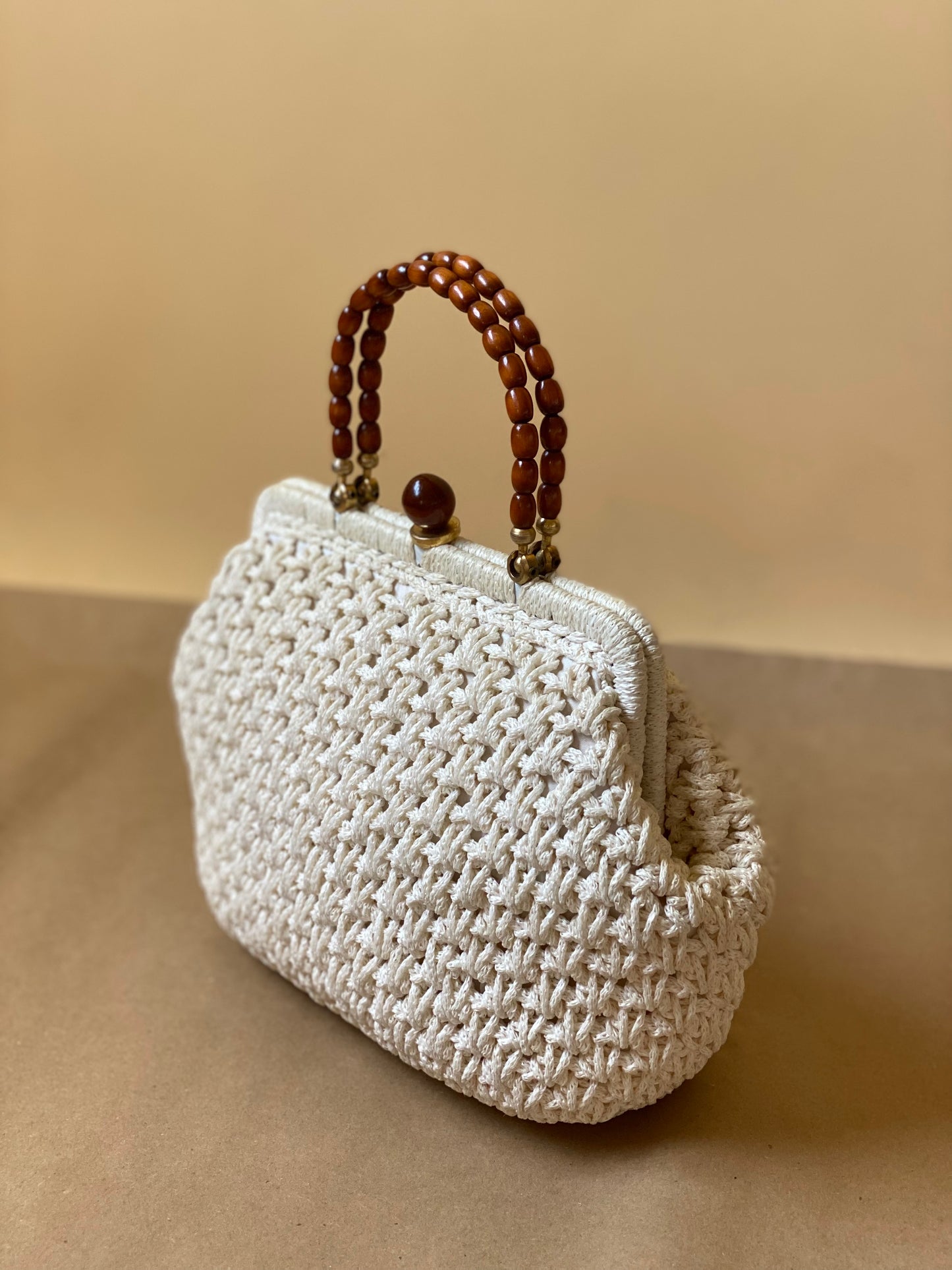Vintage White Beaded Handle Handbag