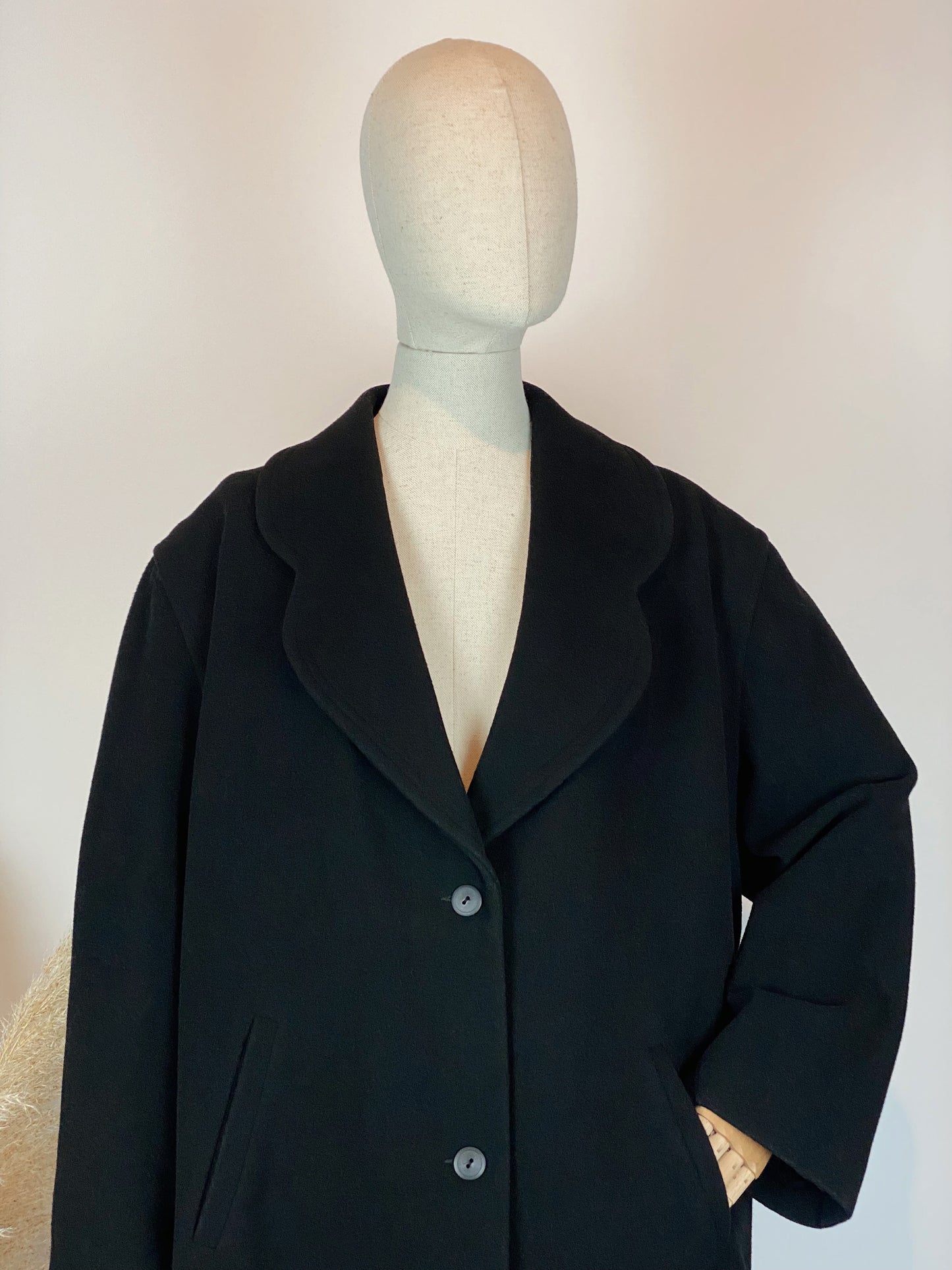 Black Lapel Collar Coat