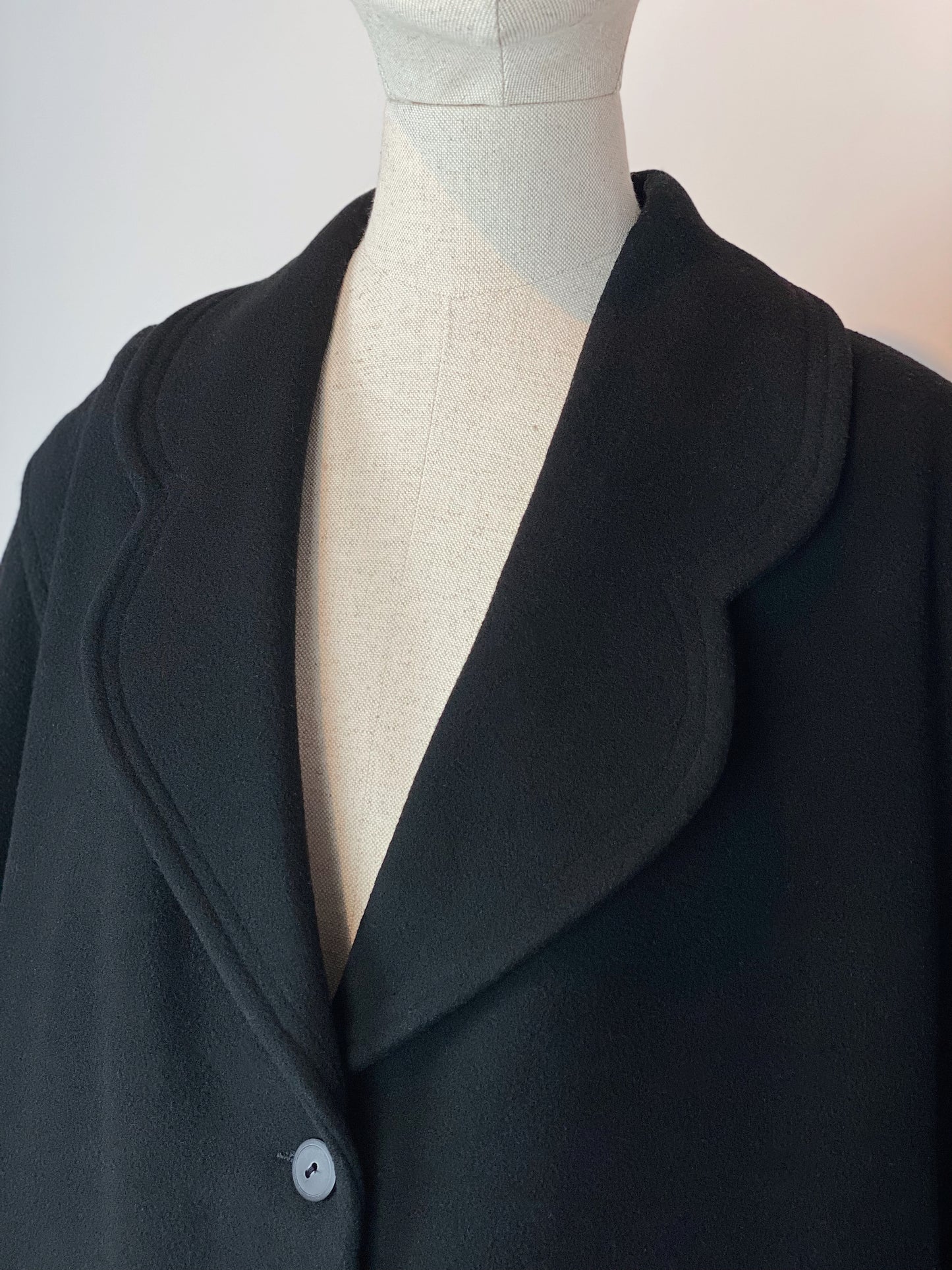 Black Lapel Collar Coat