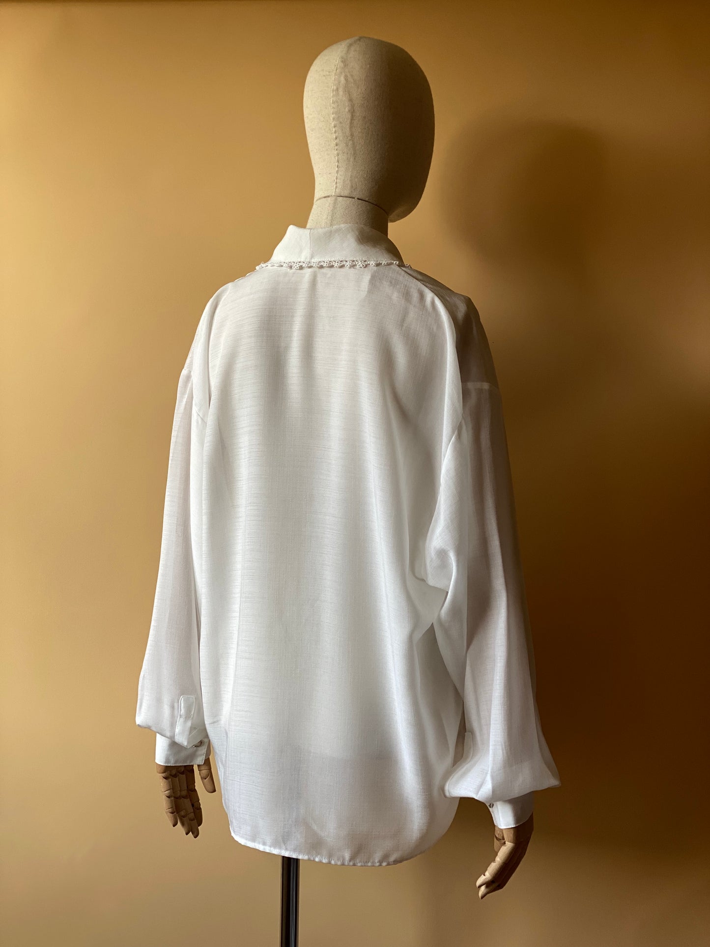 Vintage White Platter Collar Blouse