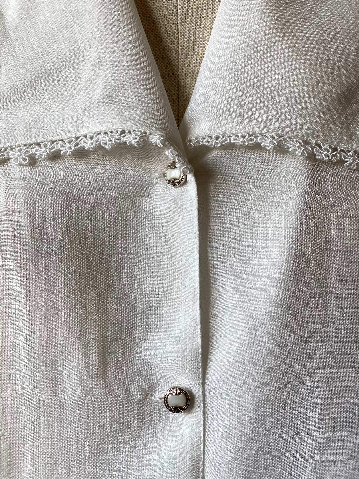 Vintage White Platter Collar Blouse